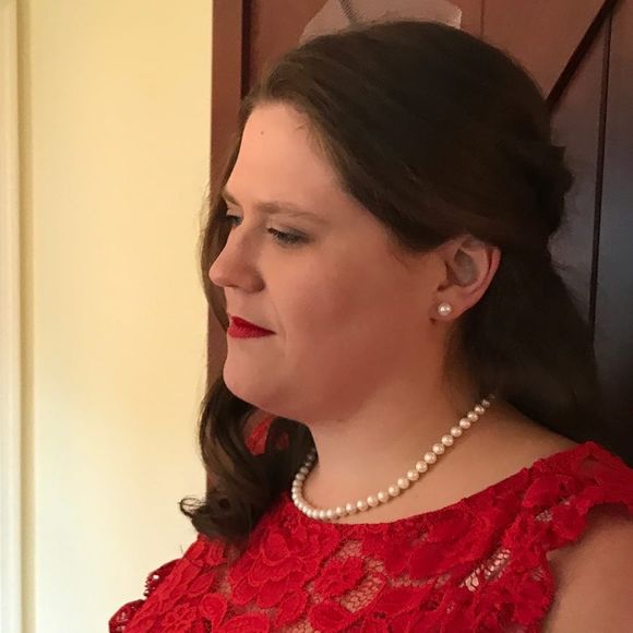 Meet your Posher, Carol - Picture 1 of 1